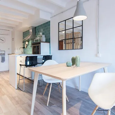 Apartment Forum *